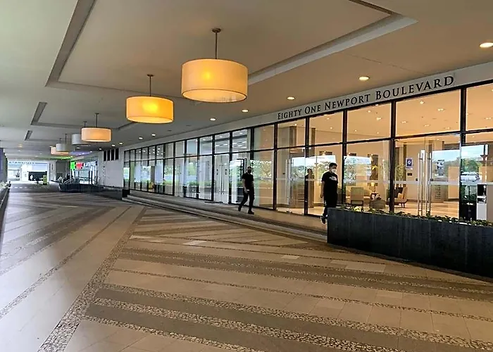 81 Newport Boulevard Cluster 4 - 8f Across Naia Airport, Terminal 3 호텔 마닐라