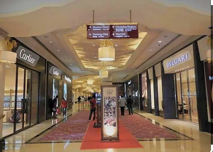 81 Newport Boulevard Cluster 4 - 8f Across Naia Airport, Terminal 3 호텔 마닐라
